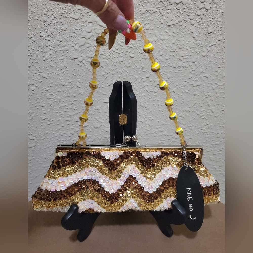 Mae and J Vintage style Clutch Purse, Multi Color Sequins, 101/2in W x 4in H